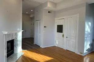 2451 N Marshfield Ave, Chicago, IL 60614 - Photo 18