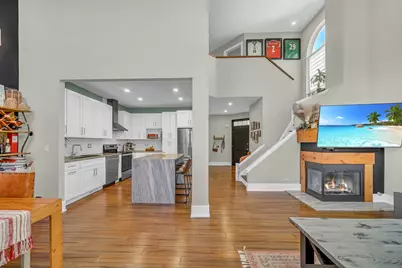 1965 Blackberry Lane, Hoffman Estates, IL 60169 - Photo 4