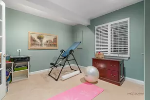 60 S Canterbury Ct, Lake Forest, IL 60045 - Photo 34