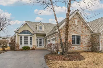 60 S Canterbury Court, Lake Forest, IL 60045 - Photo 4