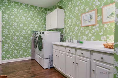 60 S Canterbury Court, Lake Forest, IL 60045 - Photo 20