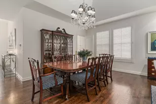 60 S Canterbury Ct, Lake Forest, IL 60045 - Photo 10