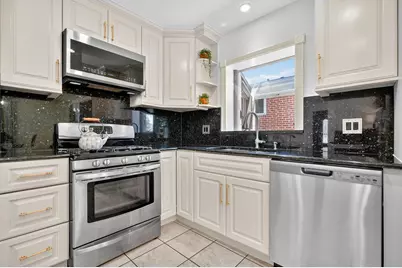 5446 W Lunt Avenue, Chicago, IL 60646 - Photo 8