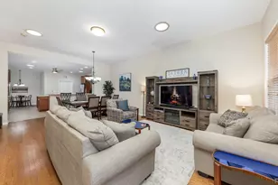 2852 Normandy Cir, Naperville, IL 60564 - Photo 6