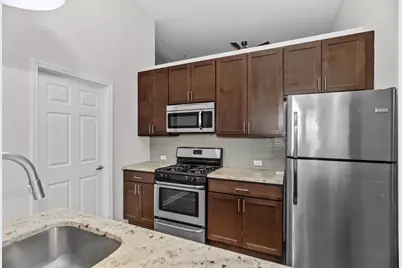 1542 N Damen Avenue #204, Chicago, IL 60622 - Photo 6