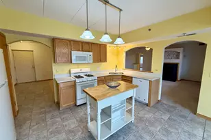 7928 Trinity Cir, Tinley Park, IL 60487 - Photo 8