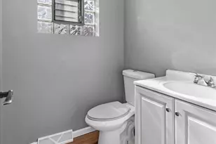 7301 S Seeley Ave, Chicago, IL 60636 - Photo 12