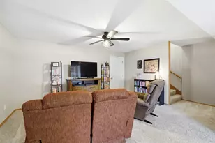 39 Oak Park Rd, Bloomington, IL 61701 - Photo 20