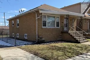 4601 S Komensky Ave, Chicago, IL 60632 - Photo 2