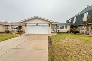 4716 N Thatcher Ave, Norridge, IL 60706 - Photo 1