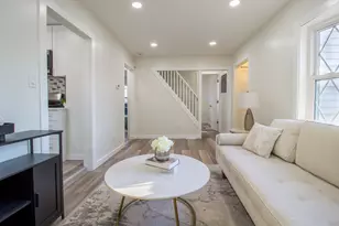 9821 Natoma Ave, Oak Lawn, IL 60453 - Photo 4