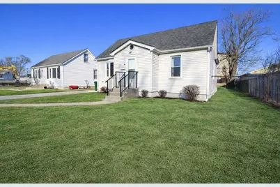 9821 Natoma Avenue, Oak Lawn, IL 60453 - Photo 2