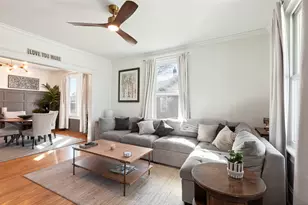 1127 Morton Ave, Elgin, IL 60120 - Photo 4