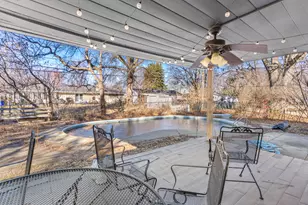 918 Mayfair Pl, Rockford, IL 61107 - Photo 24