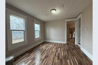 743 Bangs Street, Aurora, IL 60505 - Photo 10