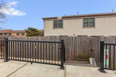 1776 Bristol Walk, Hoffman Estates, IL 60169 - Photo 14