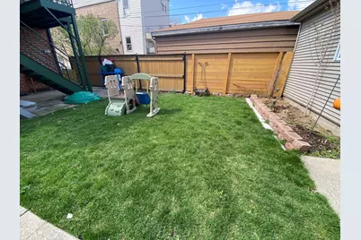 2426 W Erie Street #1, Chicago, IL 60612 - Photo 12