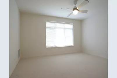 425 Benjamin Drive #209, Vernon Hills, IL 60061 - Photo 14