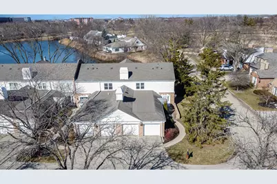 133 Rivershire Lane, Lincolnshire, IL 60069 - Photo 1