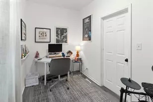 3453 S Lituanica Ave, Chicago, IL 60608 - Photo 12