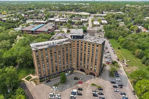 1 Renaissance Pl, Palatine, IL 60067 - Photo 26