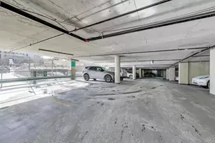 33 W Delaware Pl, Chicago, IL 60610 - Photo 22