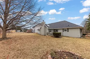 3009 Vimy Ridge Dr, Joliet, IL 60435 - Photo 22