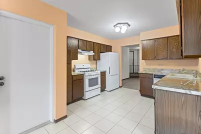 9752 Mill Drive E #E2, Palos Park, IL 60464 - Photo 8