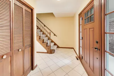 56 Winthrop New Road, Sugar Grove, IL 60554 - Photo 4