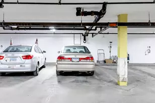 8610 Waukegan Rd, Morton Grove, IL 60053 - Photo 32