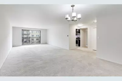 8610 Waukegan Road #302, Morton Grove, IL 60053 - Photo 10