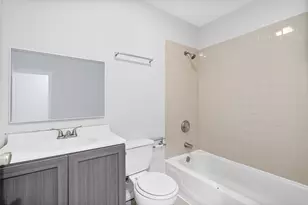 1726 N Kedzie Ave, Chicago, IL 60647 - Photo 12