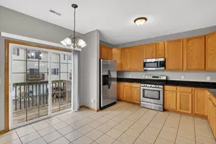 2043 Derby Ln, Belvidere, IL 61008 - Photo 10