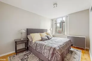 630 N State St, Chicago, IL 60654 - Photo 12