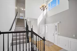 39W126 Revere House Ln, Geneva, IL 60134 - Photo 18