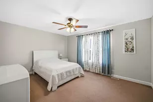 9229 Natchez Ave, Morton Grove, IL 60053 - Photo 14