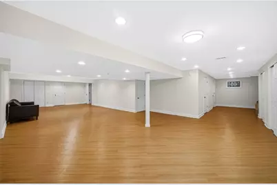 9229 Natchez Avenue, Morton Grove, IL 60053 - Photo 18