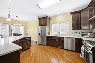 9229 Natchez Ave, Morton Grove, IL 60053 - Photo 6