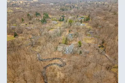 5827 Coachman Court, Rockford, IL 61107 - Photo 100