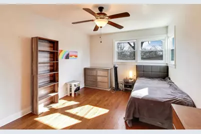 9043 Kenton Avenue, Skokie, IL 60076 - Photo 18