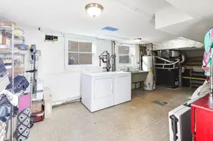 9043 Kenton Ave, Skokie, IL 60076 - Photo 24