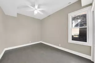 9436 S Spaulding Ave, Evergreen Park, IL 60805 - Photo 8