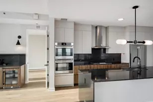 1114 W Carroll Ave, Chicago, IL 60607 - Photo 8