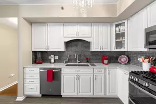 2240 S Grace St, Lombard, IL 60148 - Photo 4