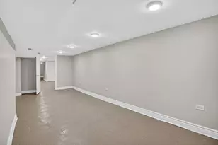 [Address not provided], Chicago, IL 60637 - Photo 50