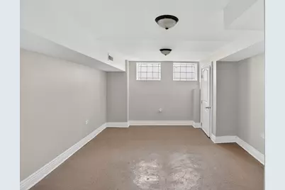 [Address not provided], Chicago, IL 60637 - Photo 36