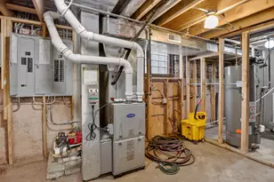 [Address not provided], Chicago, IL 60637 - Photo 52