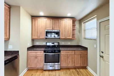 7410 N Damen Avenue #3, Chicago, IL 60645 - Photo 4