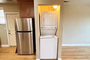 7410 N Damen Ave, Chicago, IL 60645 - Photo 6