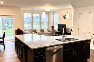 538 Watercress Dr, Aurora, IL 60504 - Photo 4